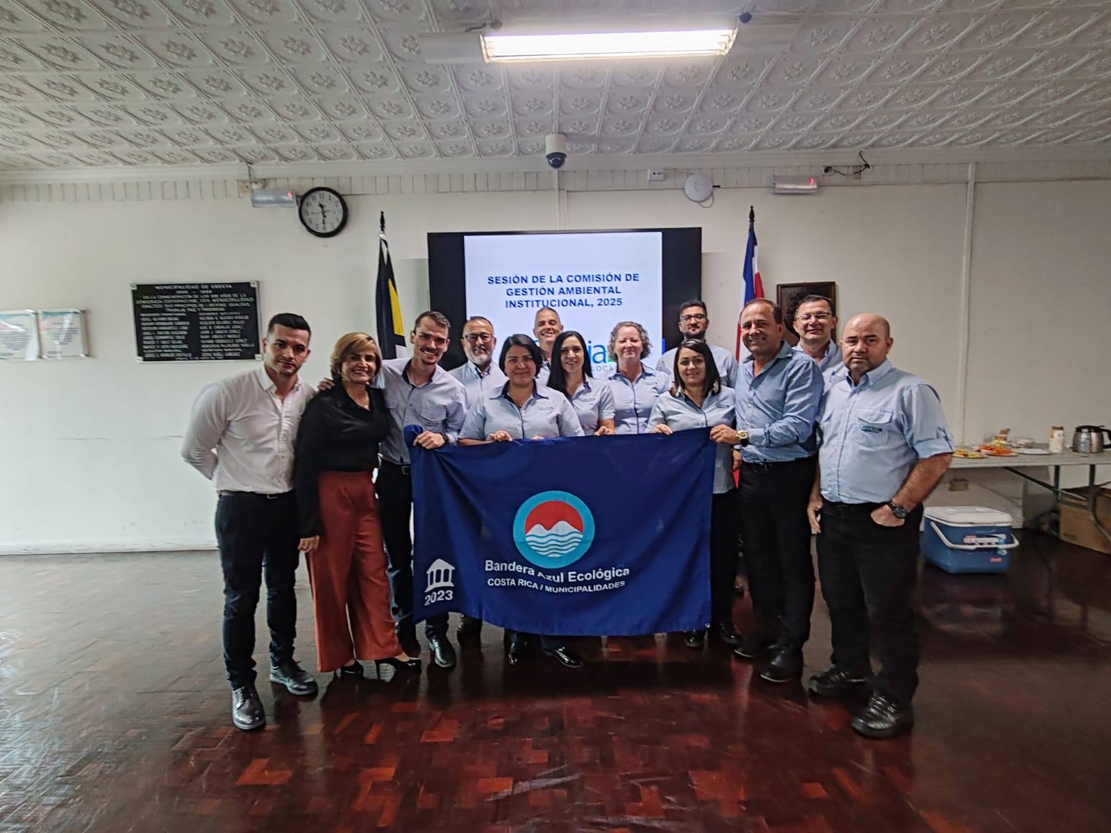 Municipalidad de Grecia recibe la Bandera Azul Ecológica